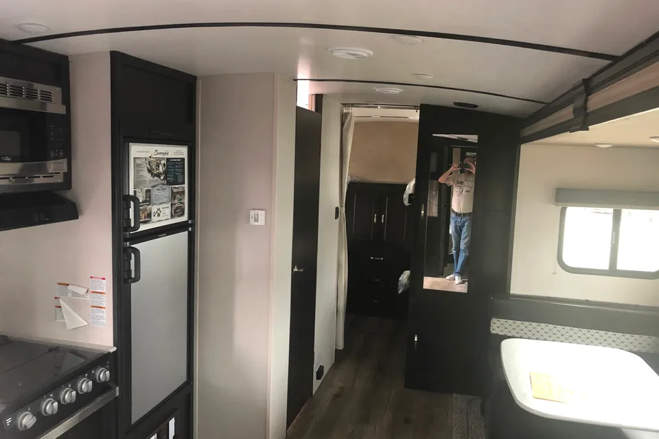 33' Forest River Surveyor Legend Travel Trailer