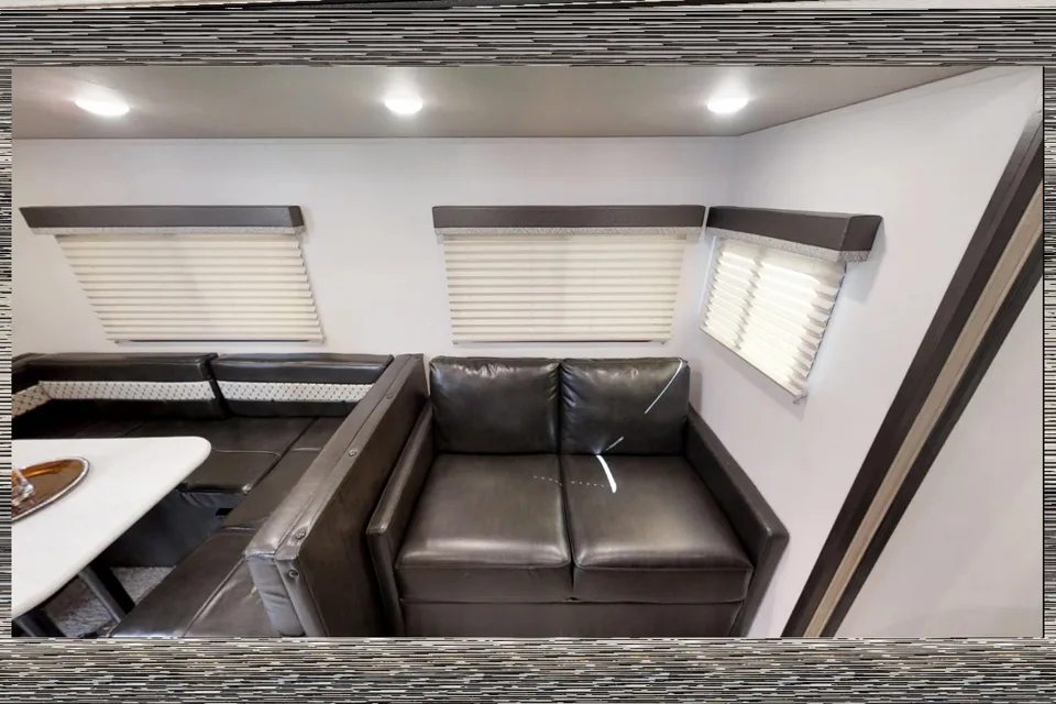 33' Forest River Surveyor Legend Travel Trailer