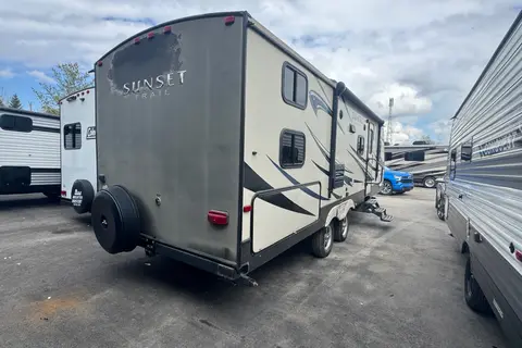 Mariska's Sunset Park RV 270 BH Travel Trailer