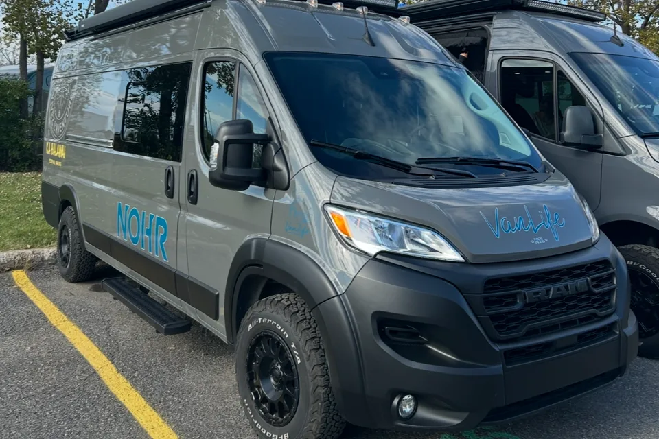 Ram ProMaster Nohr*StarLink*
