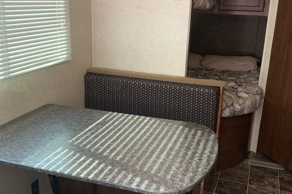 Heartland PROWLER LYNKS 25LX Travel Trailer