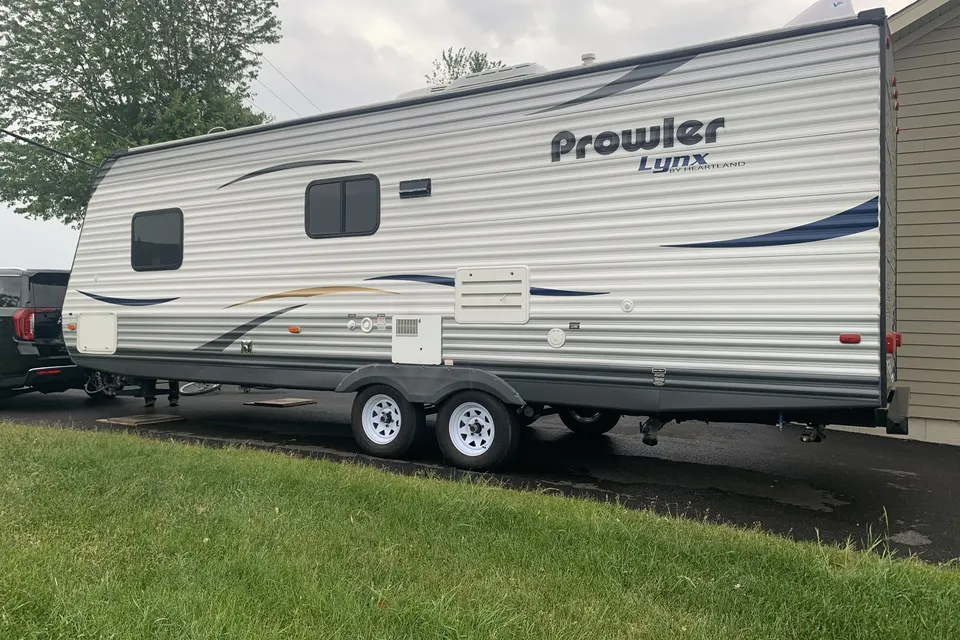 Heartland PROWLER LYNKS 25LX Travel Trailer
