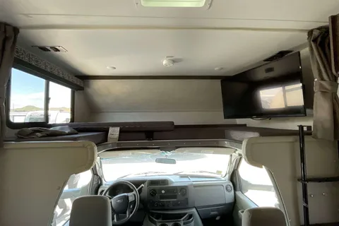 2023 Gulf Stream Conquest