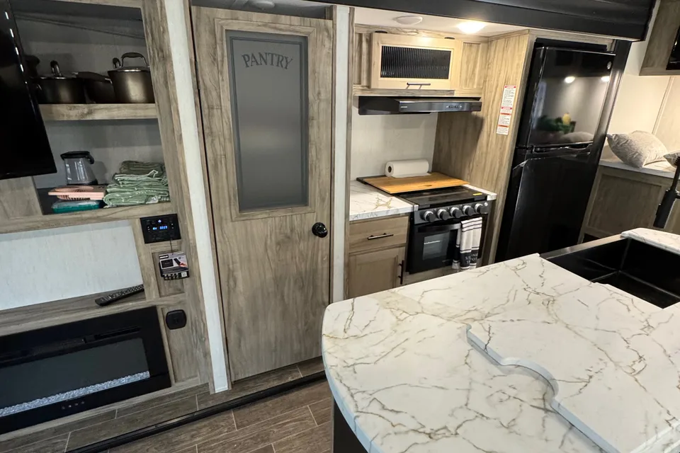 Mirasol Mobile - Forest River Cherokee alpha wolf Travel Trailer