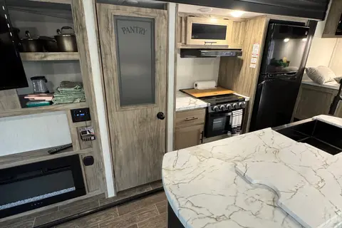 Mirasol Mobile - Forest River Cherokee alpha wolf Travel Trailer