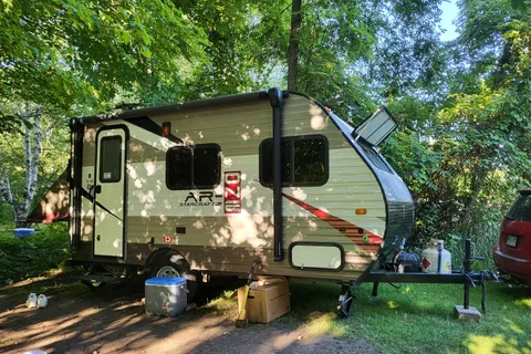 Andrew's 2017 Starcraft 15RB Hybrid Light Camper