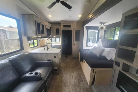 Family getaway 5th wheel camper.