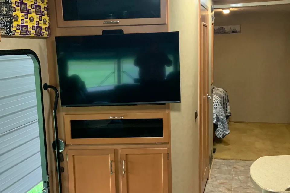 Rick's Winnebago Voyager Class A