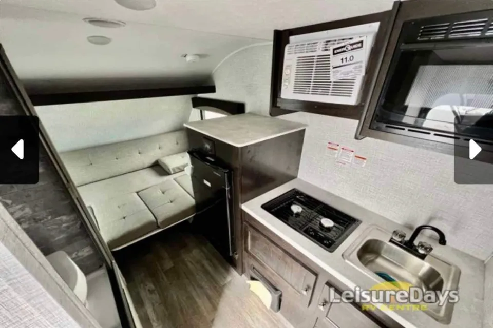 Christopher's Braxton Creek Bushwacker Plus 17BH Micro Trailer