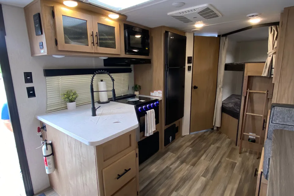 2023 Grey Wolf Sleeps 8 With Bunk Beds & Solar!