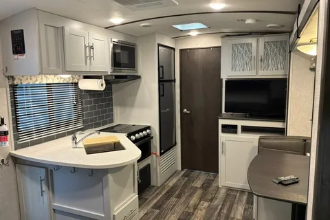 Happy Glamper