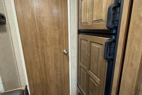 Juniper Skye - 2019 Forest River Rockwood Mini-Lite *Pet Friendly*
