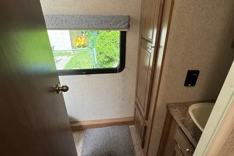 Juniper Skye - 2019 Forest River Rockwood Mini-Lite *Pet Friendly*