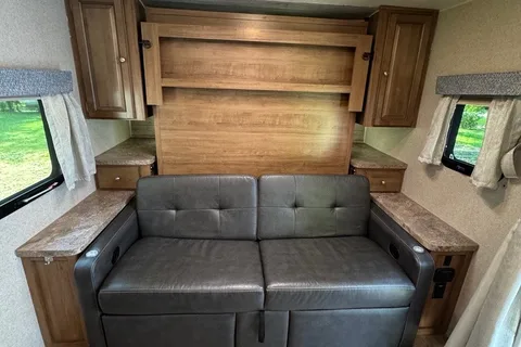 Juniper Skye - 2019 Forest River Rockwood Mini-Lite *Pet Friendly*