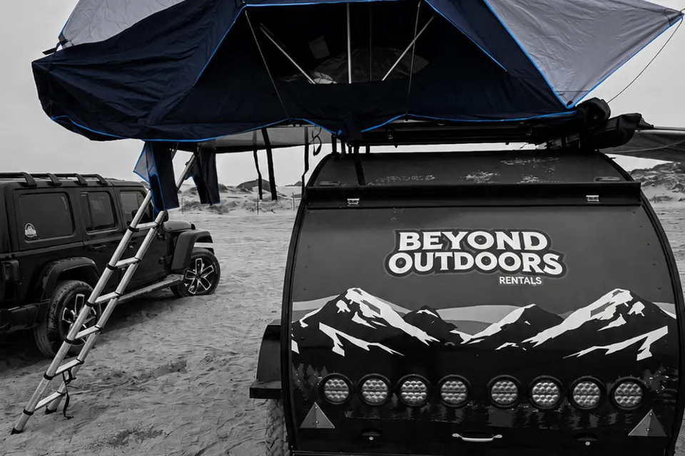 Universal Rooftop Tent w annex Rental fits Most SUVs, Trucks & Vans