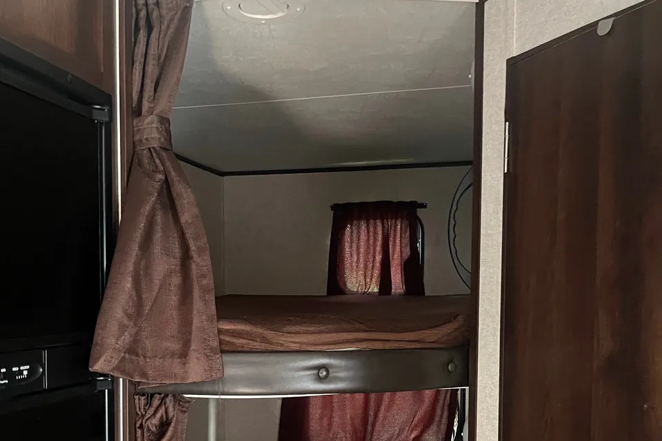 Calina's Jayco Jayflight Travel Trailer