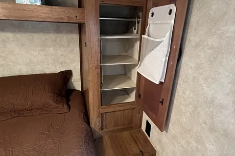 Clean Couples Camper-Delivery or Self-Tow Option