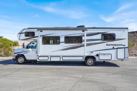Spacious 2023 Forest River Sunseeker