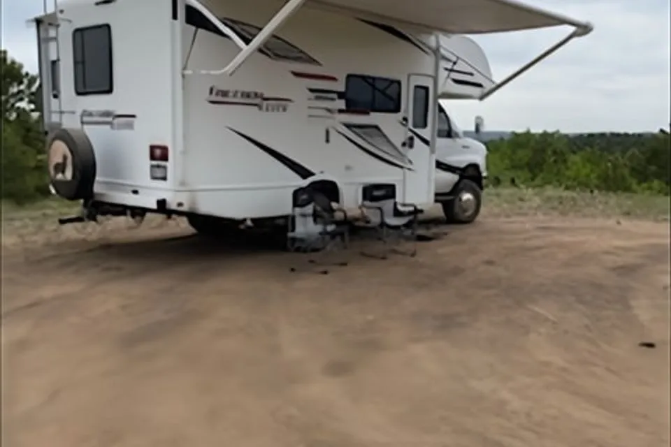 Chris's Thor Motor Coach Freedom Elite FE Class C
