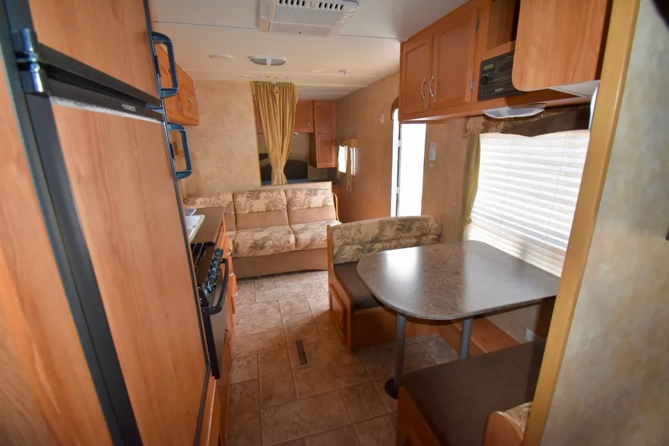 Joyous Jayco Travel Trailer