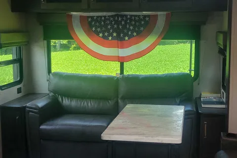 Andy 's Transcend Grand design Travel Trailer