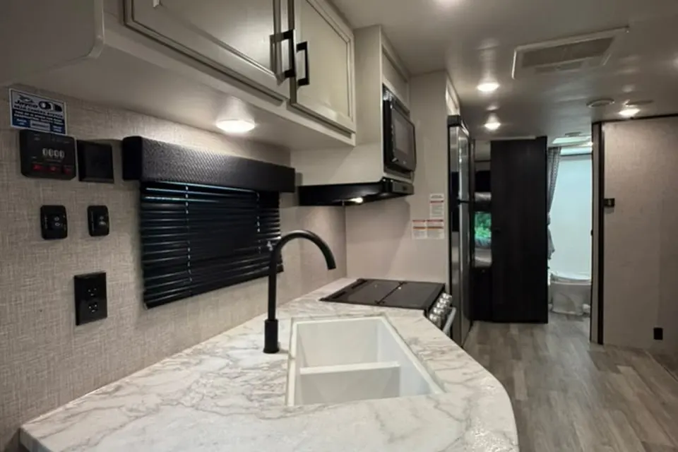 CL20 Jayco 284BHS Travel Traile