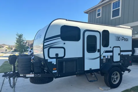 Rosemary's pet friendly camper