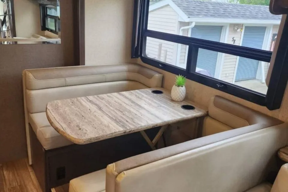 Our Vacation Rentals 4 U, LLC Thor Motor Coach A.C.E. Class A