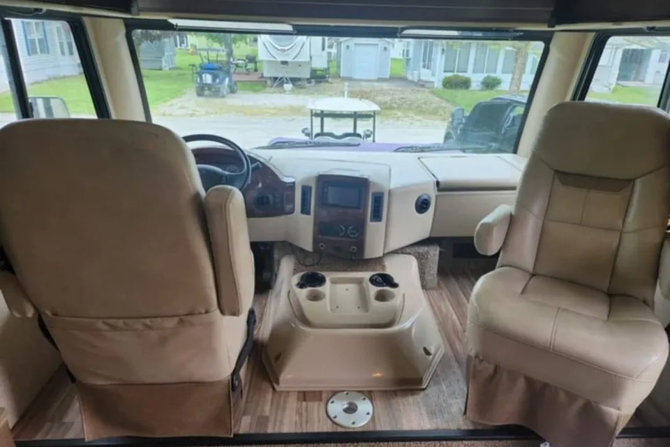 Our Vacation Rentals 4 U, LLC Thor Motor Coach A.C.E. Class A