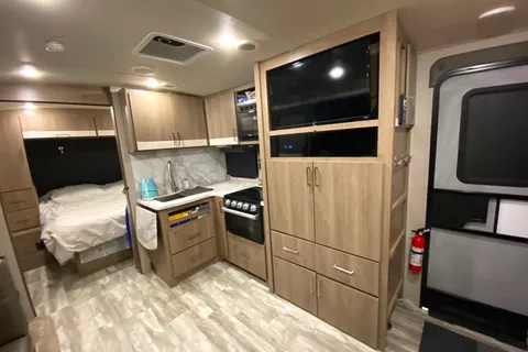 2022 Grand Design Imagine 29' Travel Trailer sleeps 4 - camping site included