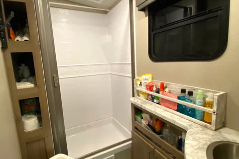 2022 Grand Design Imagine 29' Travel Trailer sleeps 4 - camping site included