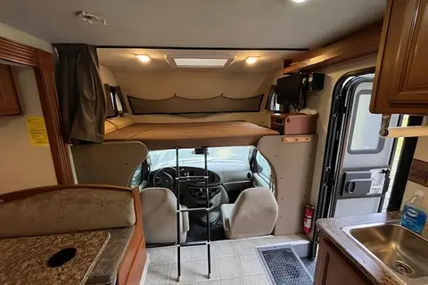Fleetwood Mac TIOGA Ranger Class C