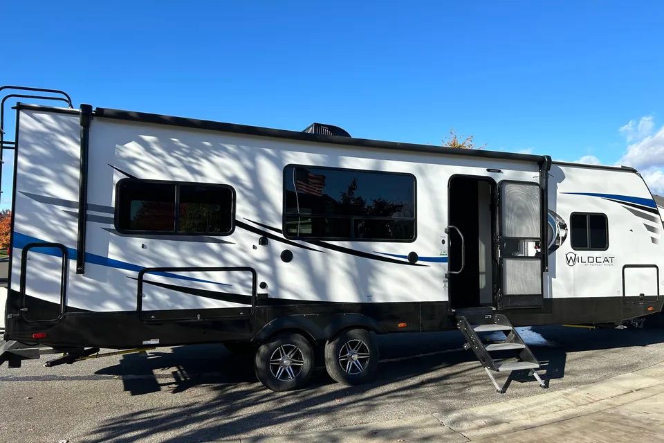 Forest River 282RKX Travel Trailer- Wildcat