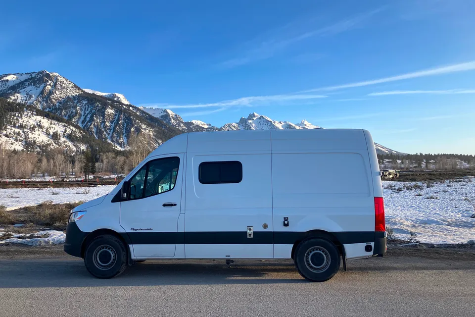 Campervan North America Treasure Chaser