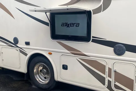 Class A Motor Coach - Pets Allowed