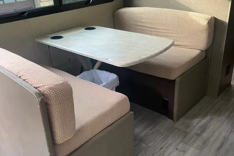 Class A Motor Coach - Pets Allowed