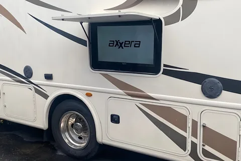Class A Motor Coach - Pets Allowed