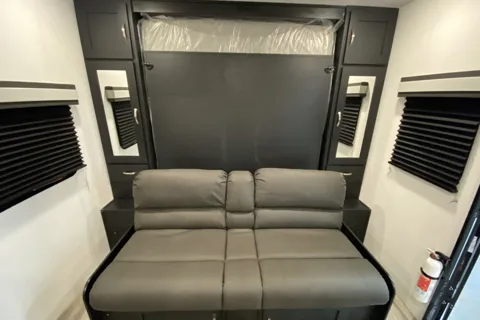 Joe's Coachmen Freedom Express 22SE Travel Trailer