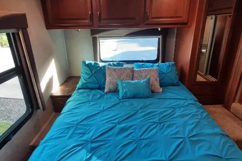 Finny's Jayco Greyhawk Class C