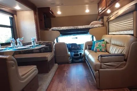 Finny's Jayco Greyhawk Class C