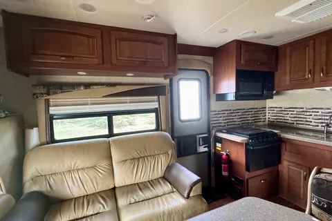 Finny's Jayco Greyhawk Class C