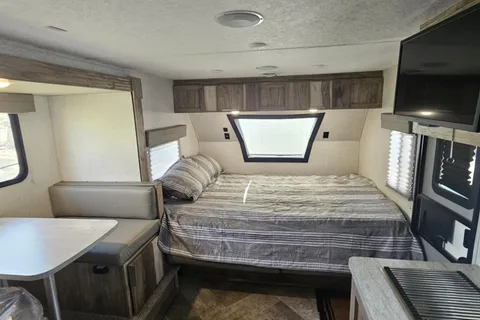 Palomini Bunkhouse