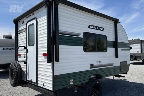 Adventure Ready 2025 16 Foot Camper