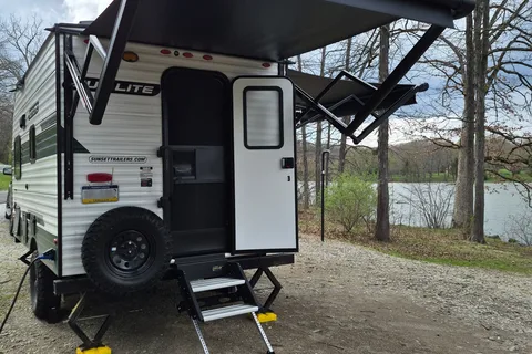 Adventure Ready 2025 16 Foot Camper