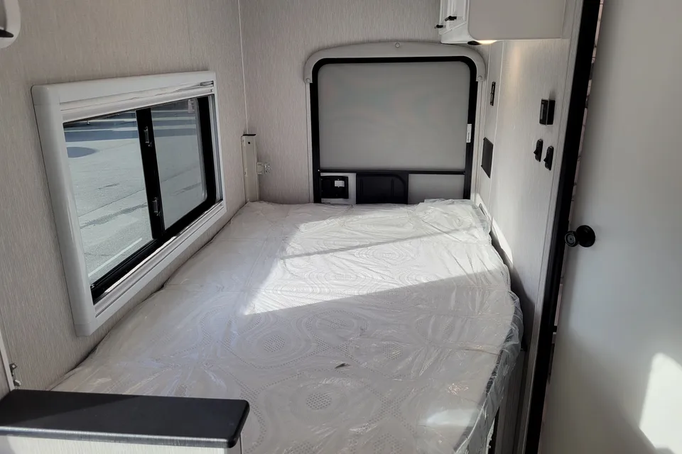 GM's Coachmen Cross trail 21XG Class C