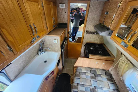 Kailen's Okanagan class b Campervan