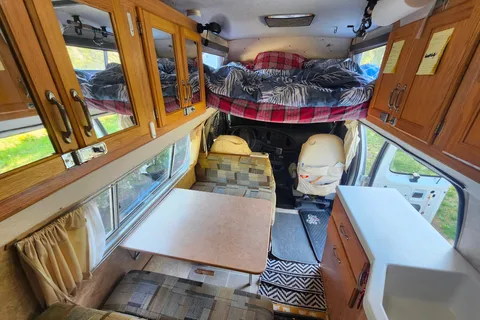 Kailen's Okanagan class b Campervan
