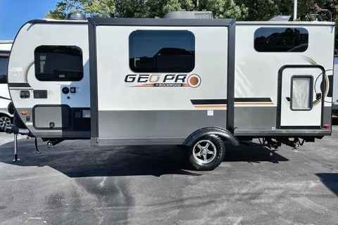 2024 Geo Pro 20BHS 21ft | Family Bunkhouse | Sleeps 6 | Lightweight | Hitch Included | Irvine