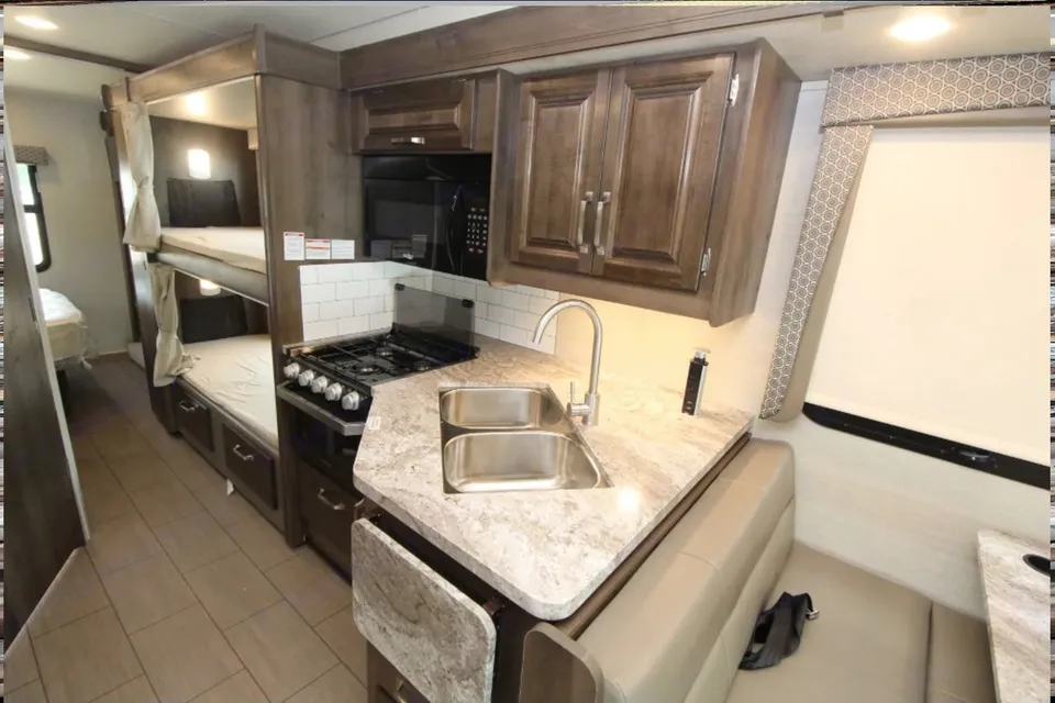 Jayco Greyhawk Class C