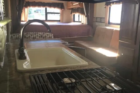 IBB-RV Keystone Outback Roulotte